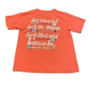 Girlie Girl Originals t-shirt in youth large. Salmon pink and in good condition